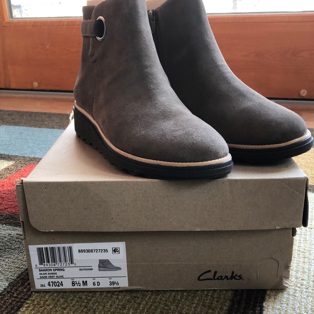 Women’s Clark booties